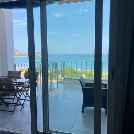 Casa Foxi Manna Ferienhaus *