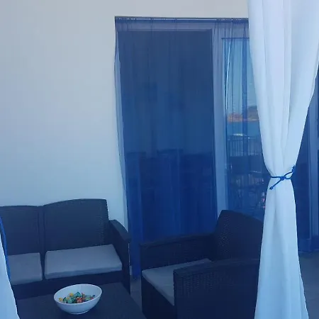 Casa Foxi Manna *