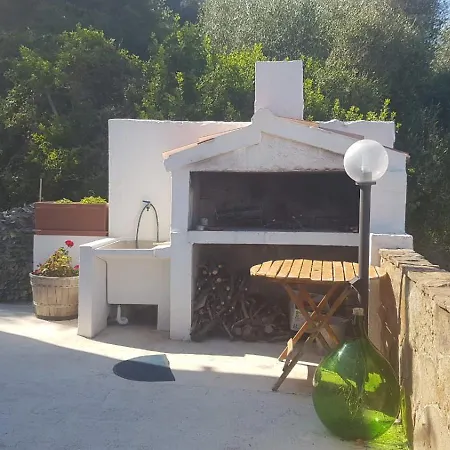 Casa Foxi Manna Ferienhaus Tertenìa