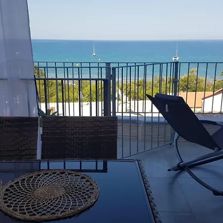 Casa Foxi Manna *