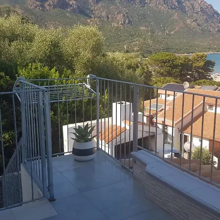 Casa Foxi Manna